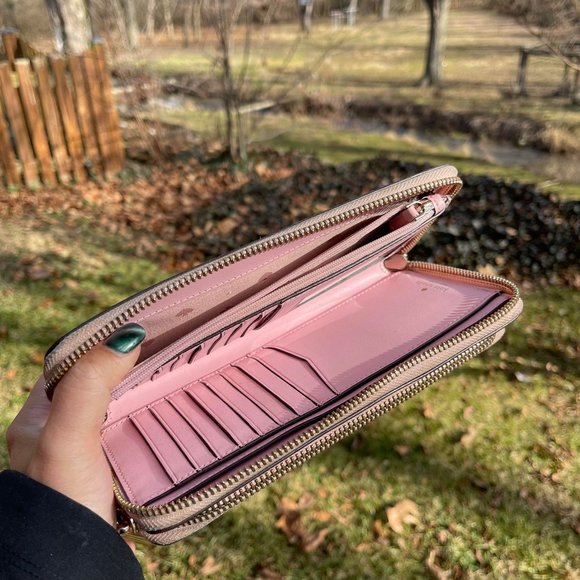 Kate Spade Carryall Wristlet, Light Pink - Picture 3 of 4